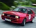 Audi Sport quattro in voller Fahrt. Der ehemalige deutsche Rallyemeister Harald Demuth hat am Steuer nichts verlernt.